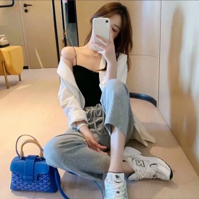 血色海湾背后